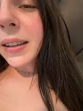 JuicyTV – webcam model profile photo Image 5