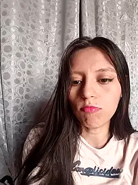 RoxannaRivera – webcam model profile photo Image 6