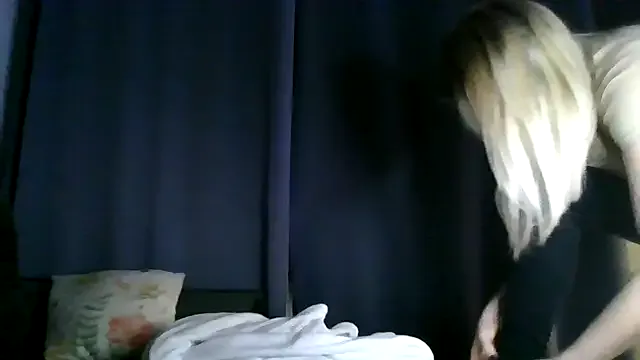 Lana_Liv_'s Thumb Image