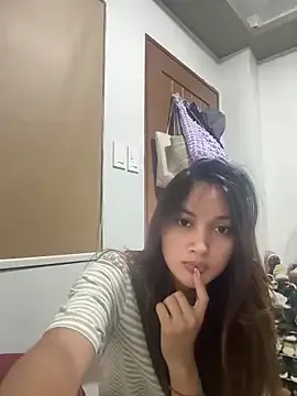 AyshaConnor – webcam model profile photo Image 3