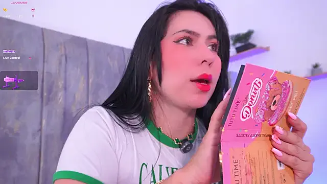 AshleyLoveee – webcam model profile photo Image 14