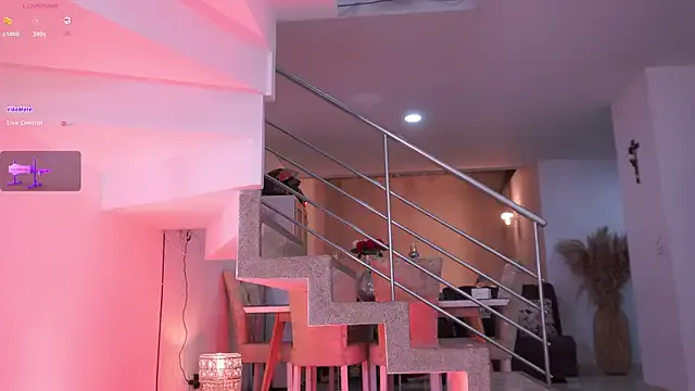 AshleyLoveee – webcam model profile photo Image 17