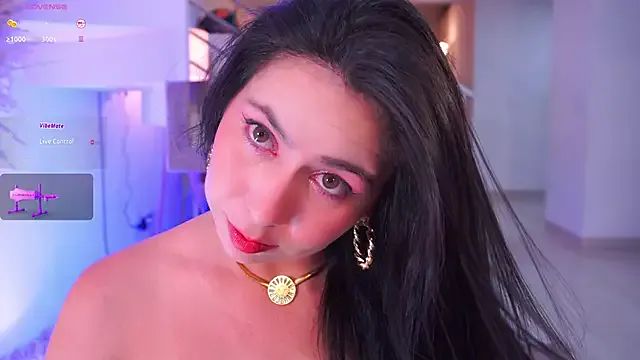 AshleyLoveee – webcam model profile photo Image 3