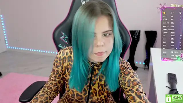 Latex_Kitty Image 6