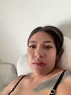 Latina_vanessa Image 12