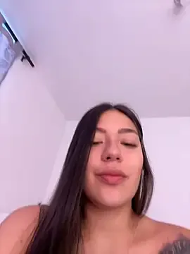Latina_vanessa Image 3