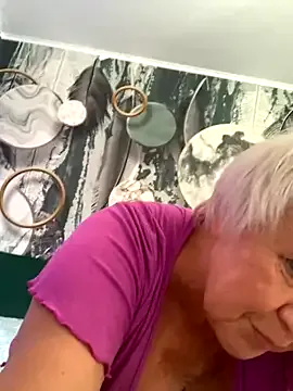 ElaRossie – webcam model profile photo Image 5