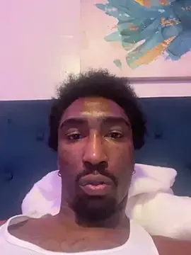 Gokujyo-Namanaka – webcam model profile photo Image 4