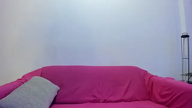 ZoeBarnett – webcam model profile photo Image 2