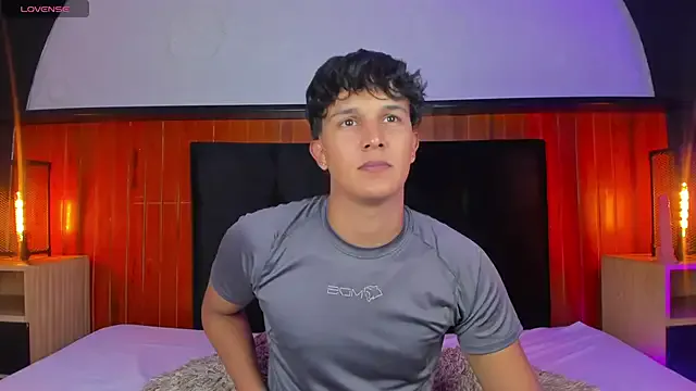 ElaRossie – webcam model profile photo Image 12