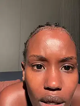 CatalinaDalessio – webcam model profile photo Image 3