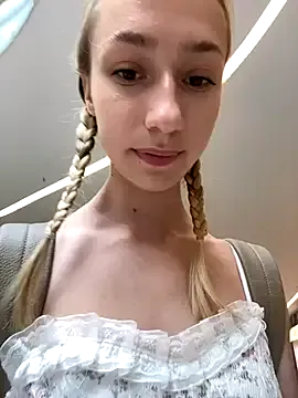 Lia__Love Image 18