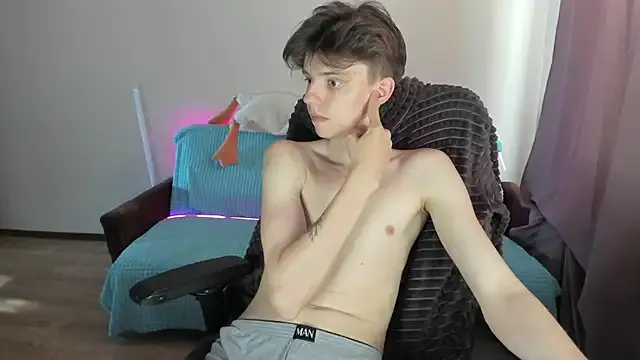 Lyalya7771 – webcam model profile photo Image 5