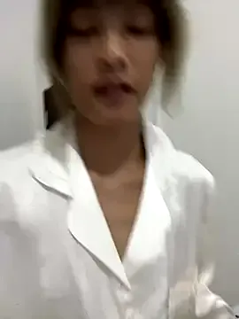 Mis_malika2 – webcam model profile photo Image 17