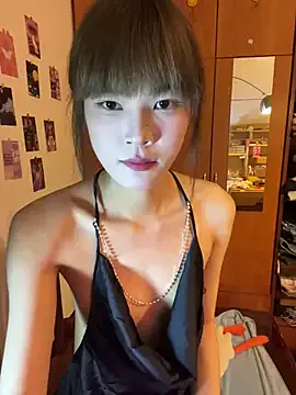 Mis_malika2 – webcam model profile photo Image 8