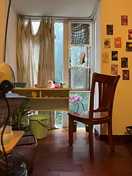 Mis_malika2 – webcam model profile photo Image 9