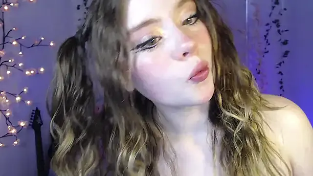 FemdomWorld – webcam model profile photo Image 15