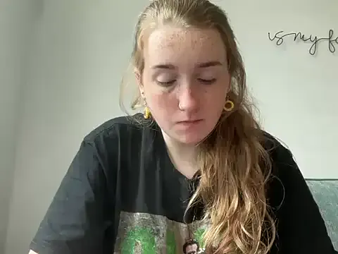 GracieCarter – webcam model profile photo Image 7