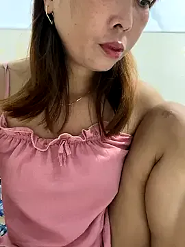 TaraAllison – webcam model profile photo Image 14