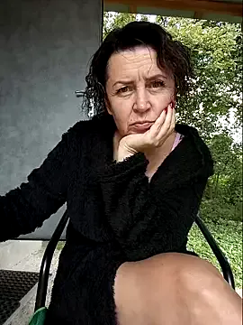 AdelLonsford – webcam model profile photo Image 7