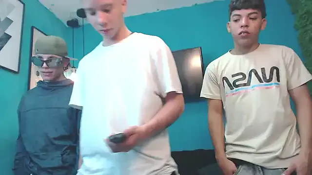 LittleWhiteBoys Image 9