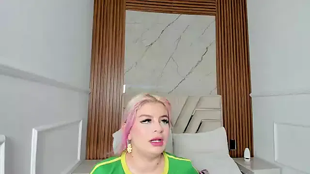 LolaAngellx Image 2