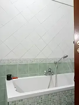 LolaDangerreal Image 7