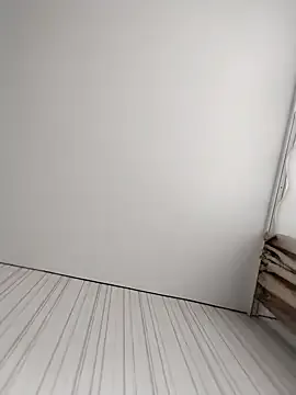 MelinaLuviani – webcam model profile photo Image 18