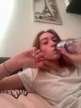 Lottie-Lavish22 Image 6