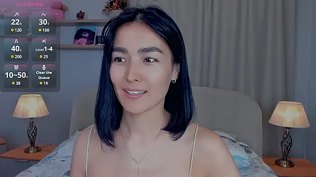 aly_golden_ – webcam model profile photo Image 3