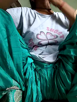 AlmaShannon – webcam model profile photo Image 14