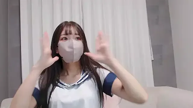 MiraKova – webcam model profile photo Image 7