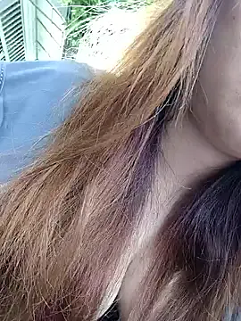 HaleyLyon – webcam model profile photo Image 7