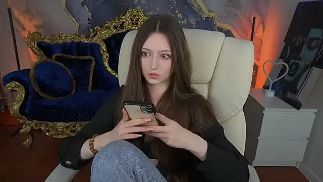 LovelyAngelyy's Thumb Image