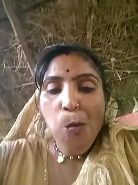 sunn-shine – webcam model profile photo Image 9