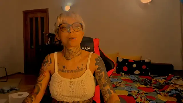 ElaRossie – webcam model profile photo Image 6