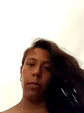 LucyNatural Image 14