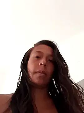 LucyNatural Image 6