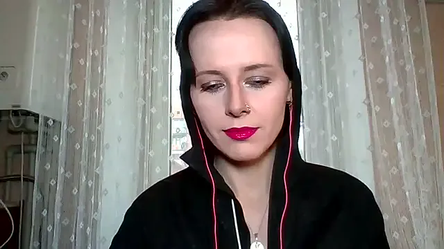 LuminousLady Image 4
