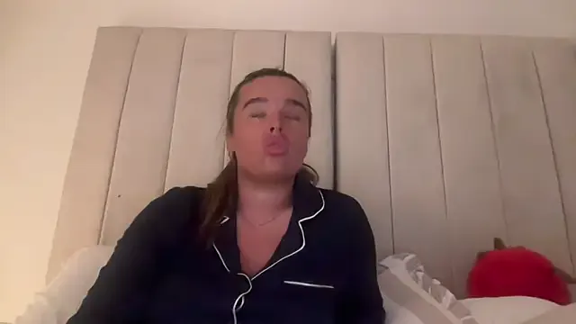 ElaRuil69 – webcam model profile photo Image 19