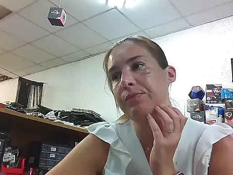 Manon11100 Image 7