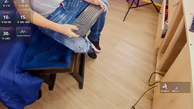 MiraKova – webcam model profile photo Image 16