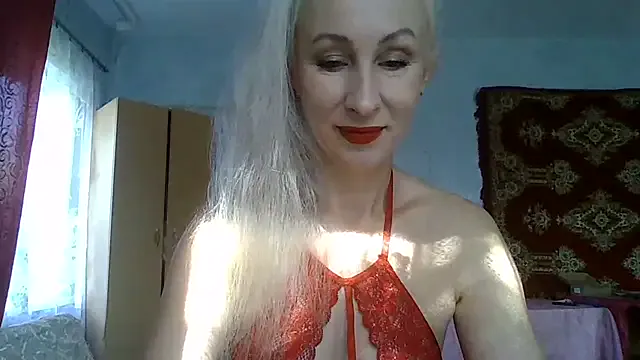 justmilaa – webcam model profile photo Image 18