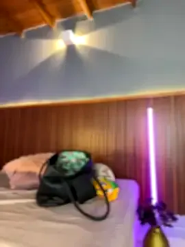 EsmeBrowm – webcam model profile photo Image 13