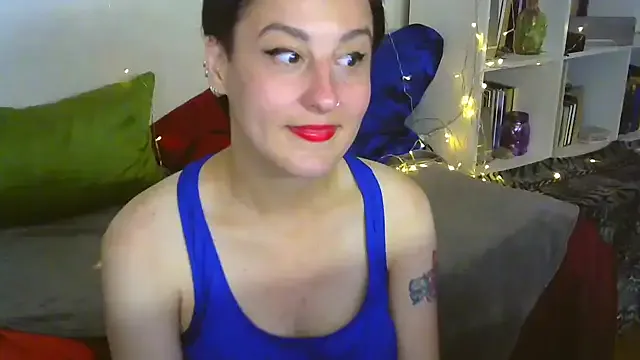 isisxoxx – webcam model profile photo Image 16