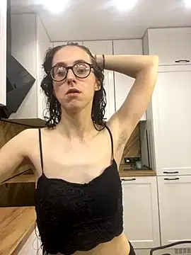 mc-Olivia – webcam model profile photo Image 16