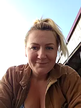 emma05 – webcam model profile photo Image 3