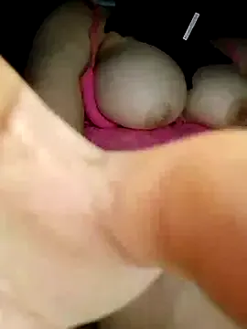 yua____chan – webcam model profile photo Image 16