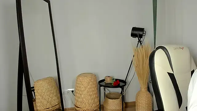 HelenHoltz – webcam model profile photo Image 19