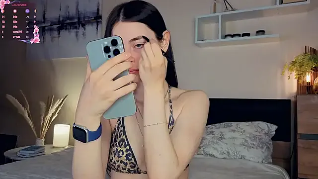 RosieSecret – webcam model profile photo Image 12